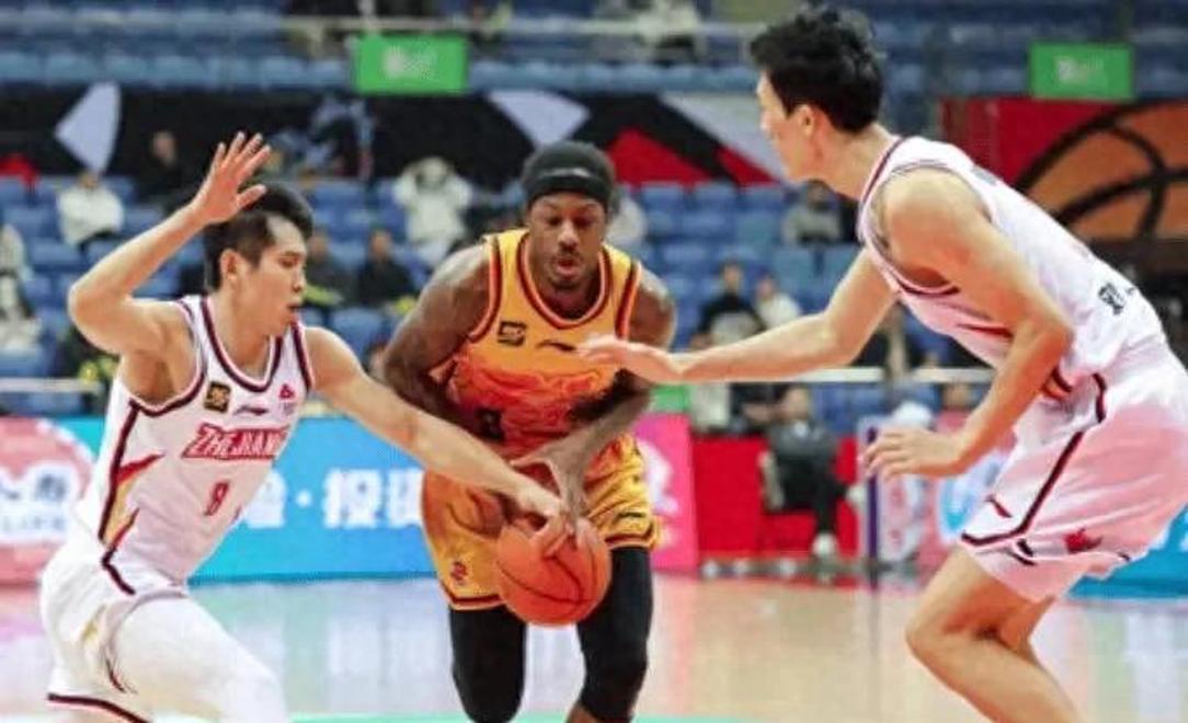 江苏队翻盘深圳队,获得胜利 江苏队翻盘深圳队,获得胜利