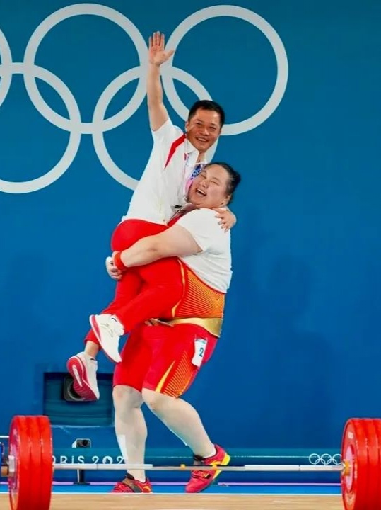 关于精彩瞬间回放!球员个人技术高光时刻惊艳球迷的信息 关于精彩瞬间回放!球员个人技术高光时刻惊艳球迷的信息