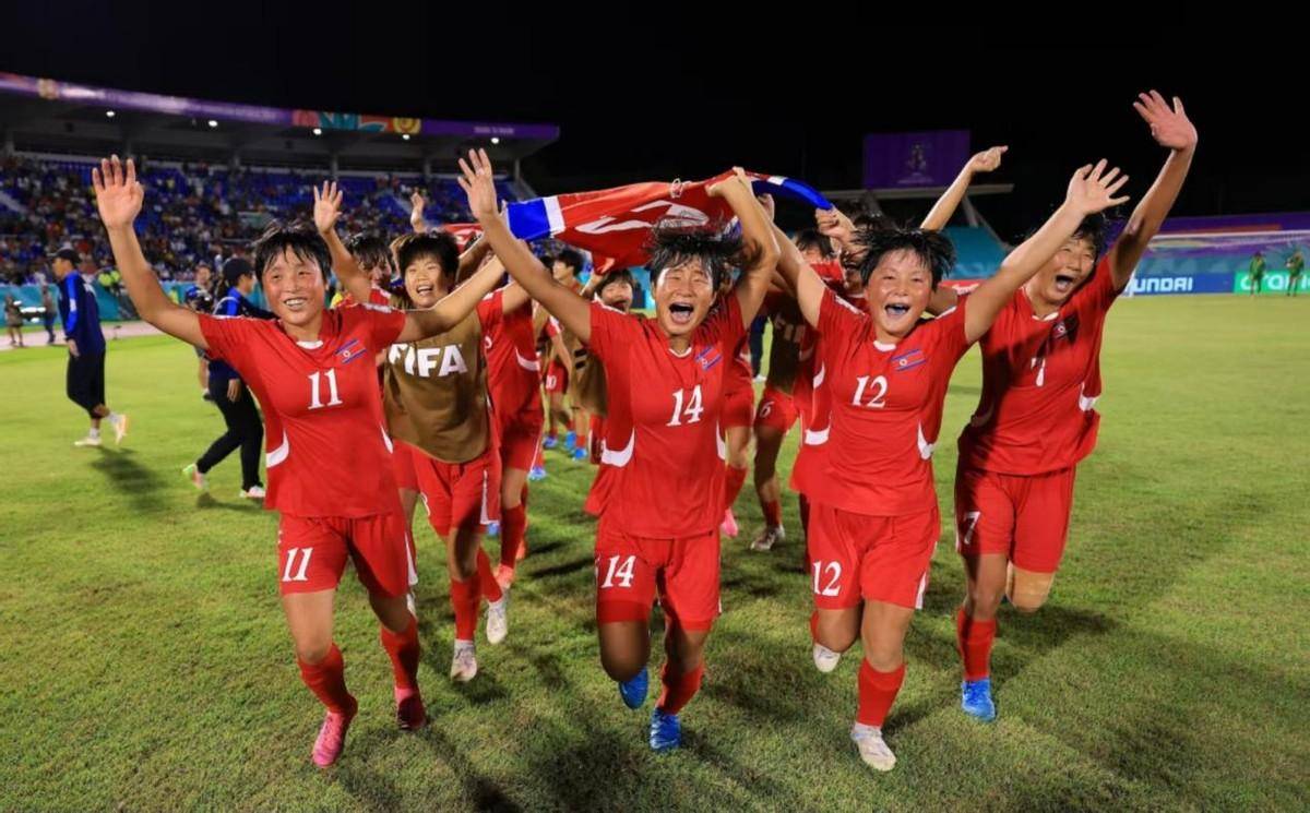 日本女足再次展现实力,成功晋级比赛 日本女足再次展现实力,成功晋级比赛