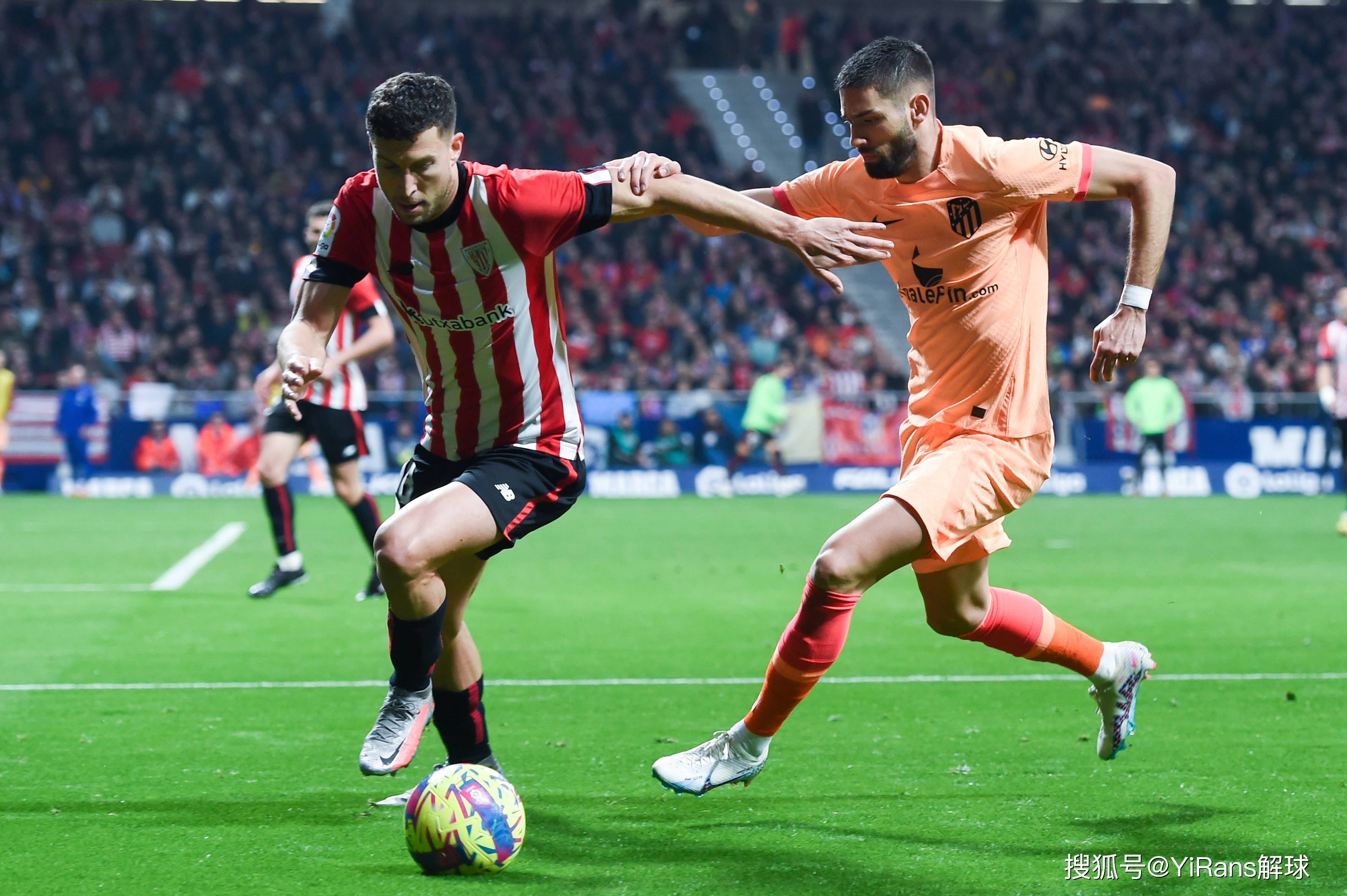 马德里竞技表现抢眼,冲入联赛前四 马德里竞技表现抢眼,冲入联赛前四