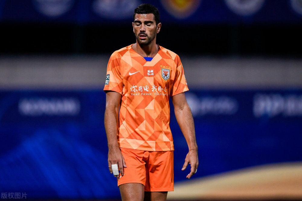 包含网队新赛季状态低迷，连续遭遇失利的词条