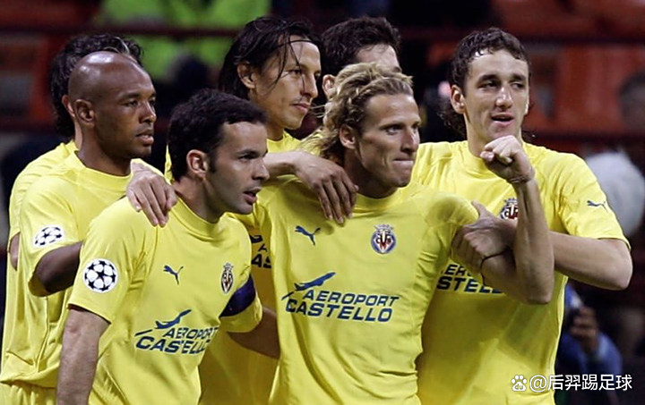 关于卡里亚里队员备战瓦伦西亚友谊赛，全力以赴的信息