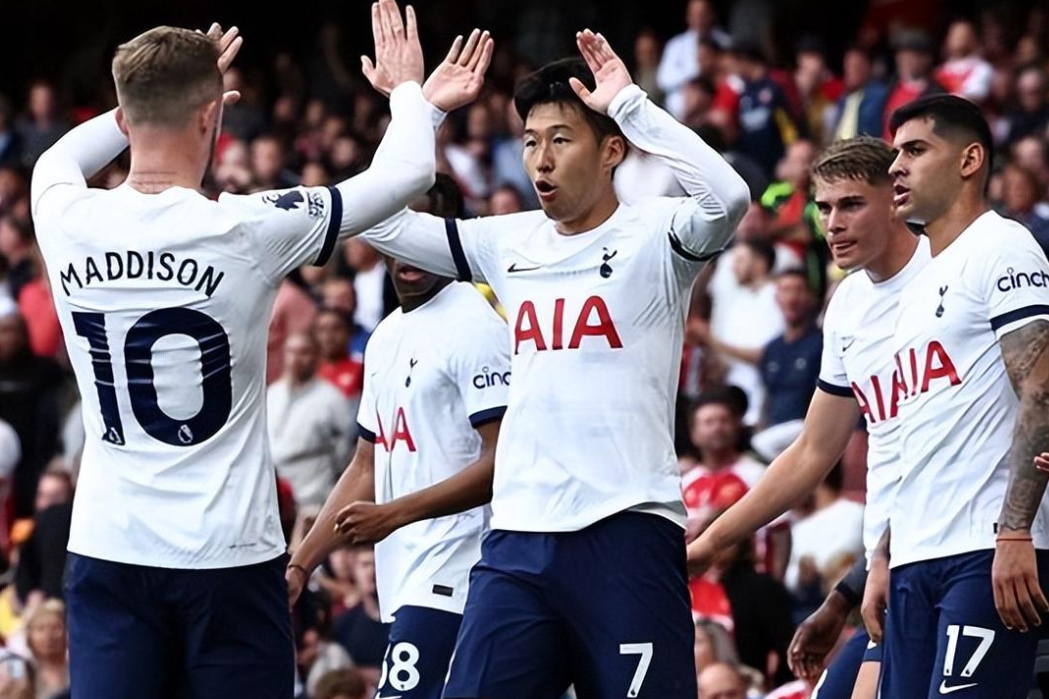 曼城客场击败热刺,继续保持领先优势 曼城客场击败热刺,继续保持领先优势