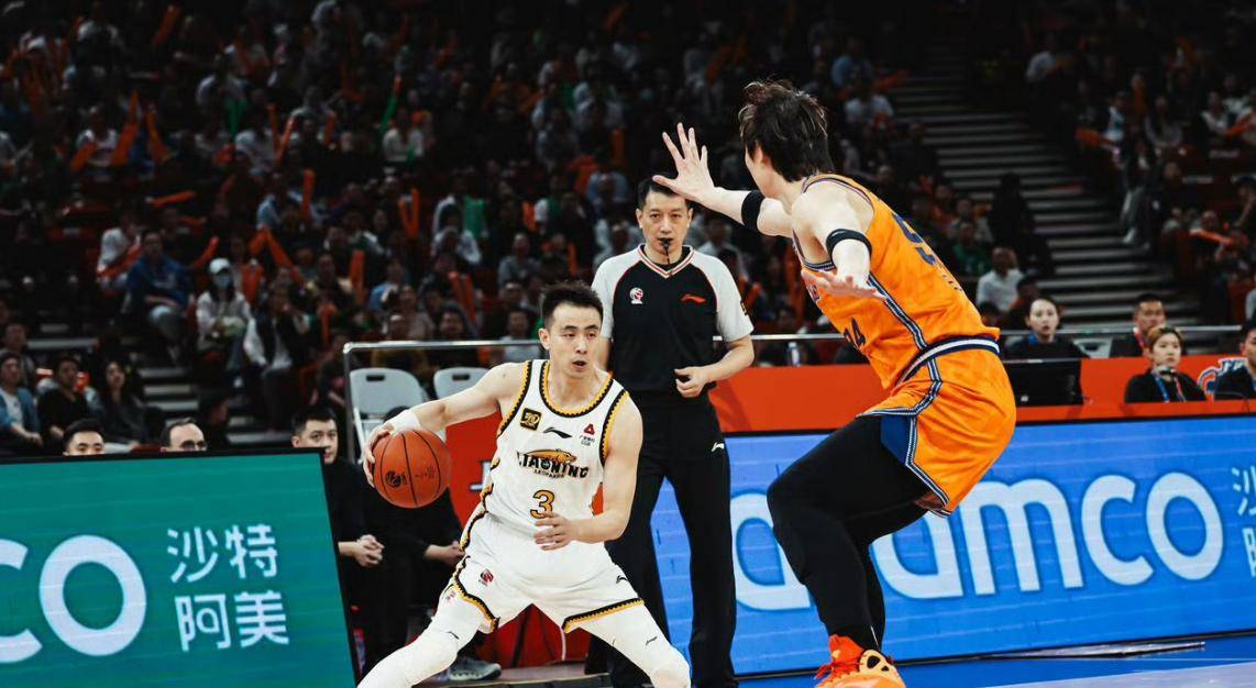 辽宁男篮胜山东强队 辽宁男篮胜山东强队