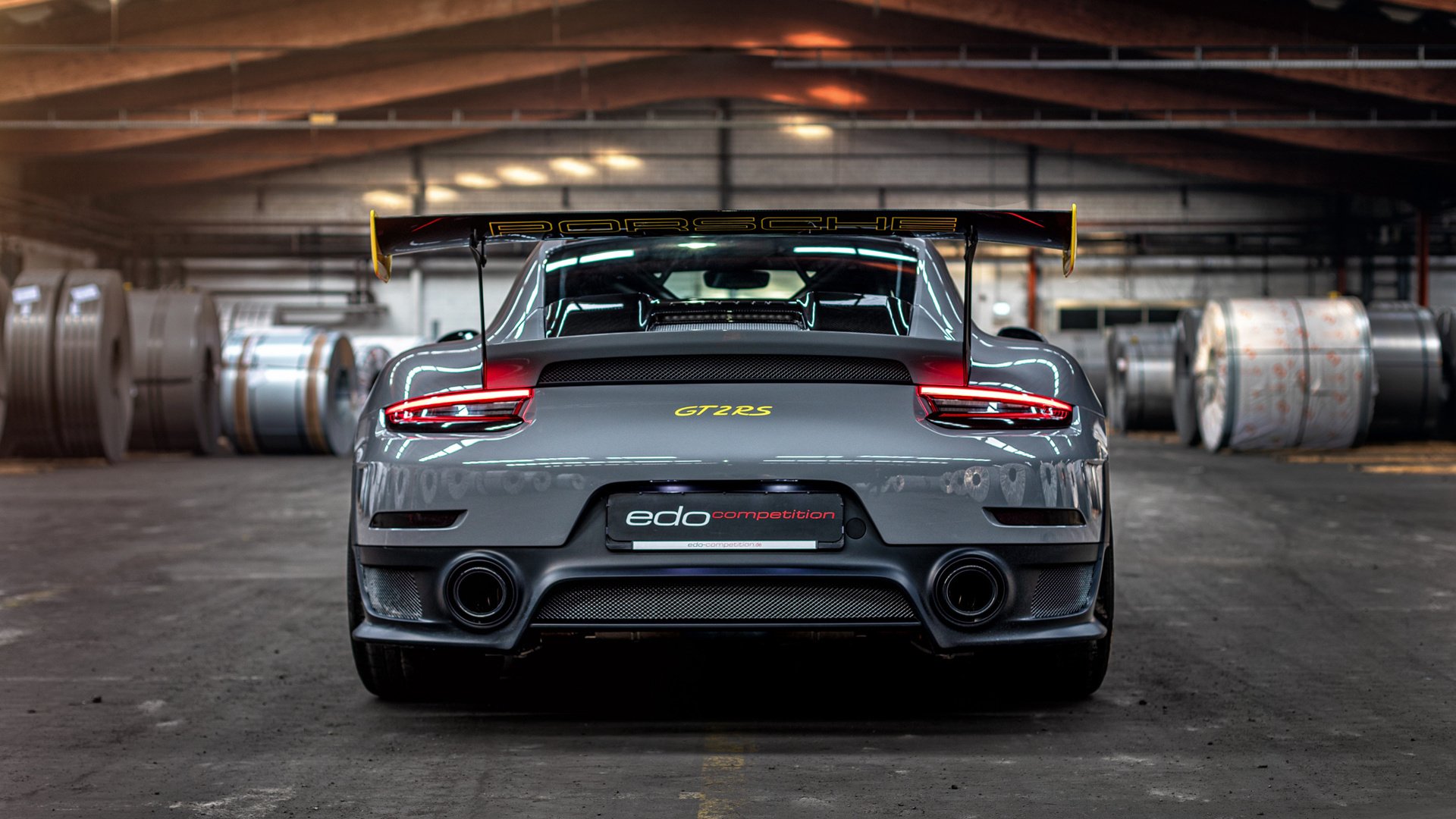 赛道与球场的双重奏，F1揭幕战与爵士雷霆之战